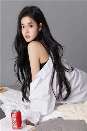 给儿子悬赏亲爹后，逼我当金丝雀的未婚夫悔疯了苏念安顾青川全文免费
