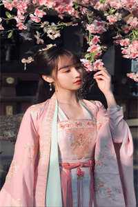 我靠精神病飞升成毒辣杀手小说刘炎王刚完结版