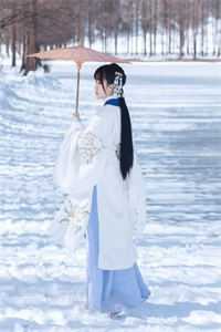 愚人节这天，老公把宠物狗搅碎了灌我嘴里全局