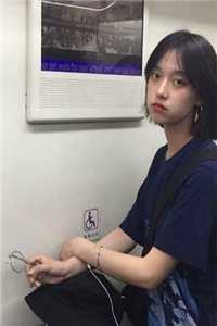 幼儿园活动，老婆给竹马儿子当妈妈全文