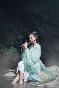抛妻弃子迎娶女神后，我后悔了乔雪白月光全文
