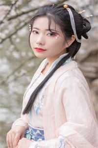 妈妈被仇人砍杀时，姐姐在陪庶弟过生辰无删减+无广告